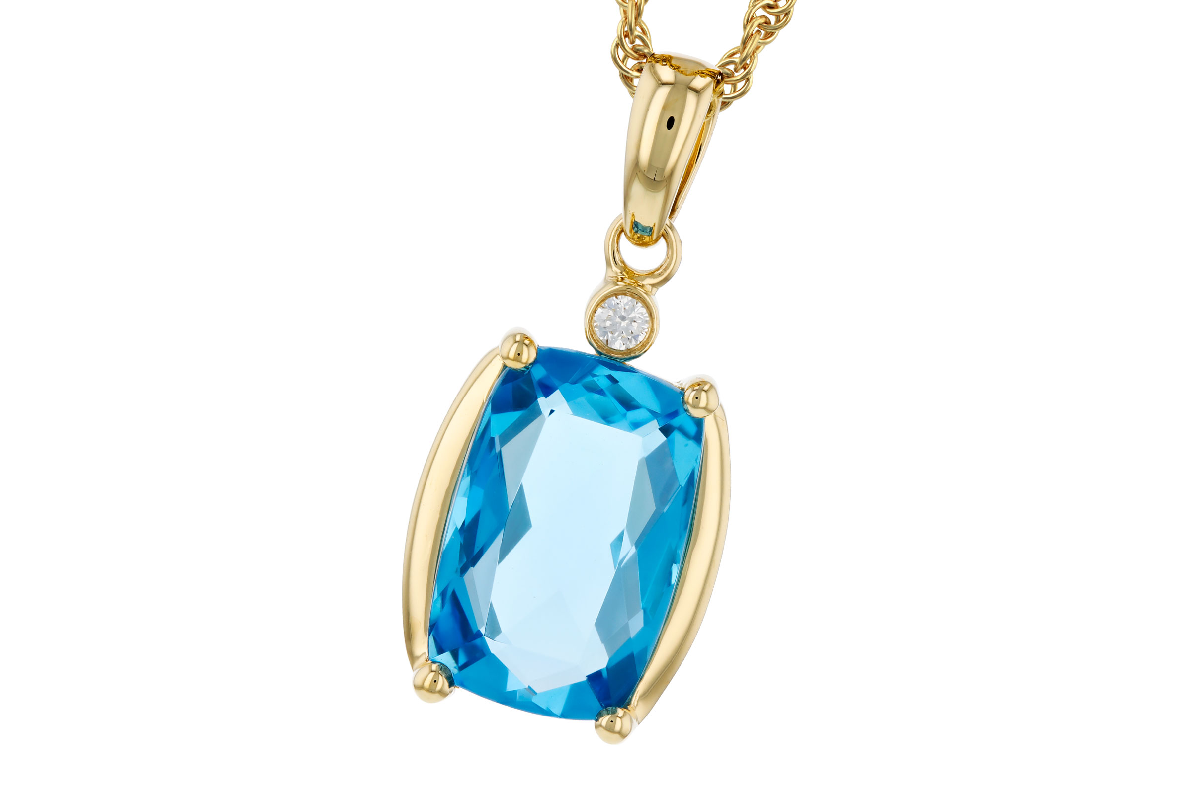 B321-56648: NECKLACE 2.88 BLUE TOPAZ 2.90 TGW (11x7MM BT)