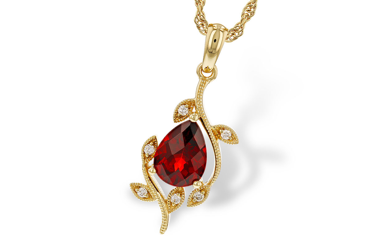 E320-70293: NECKLACE 1.34 GARNET 1.39 TGW (8X6MM GAR)